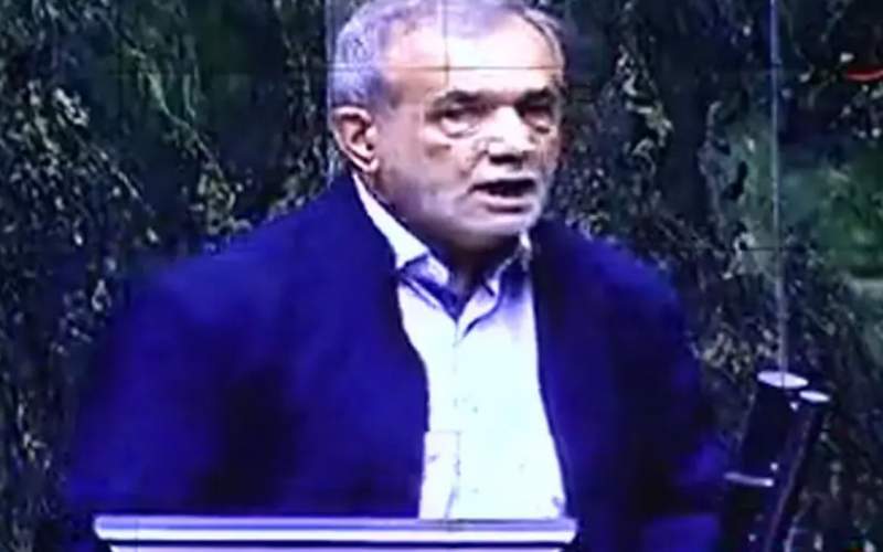 بیمارستان‌های دولتی از مردم سکه و دلار می‌گیرند هیچکس هم پاسخگو نیست