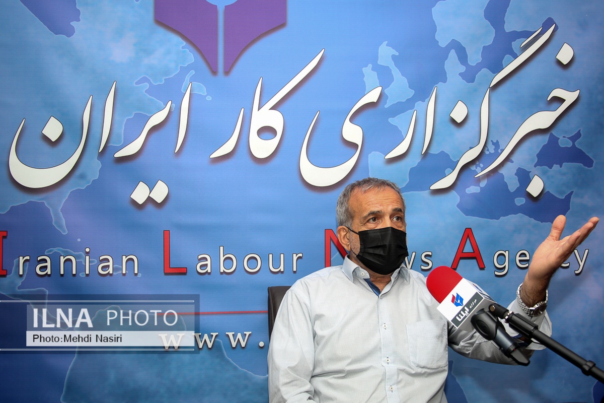 «حجاب» یک کار تربیتی و پرورشی است نه دستوری/ کار دستوری و اجباری به عکسالعمل عنادی و واکنشی مردم منجر می شود «حجاب» یک کار تربیتی و پرورشی است نه دستوری/ کار دستوری و اجباری به عکسالعمل عنادی و واکنشی مردم منجر می شود