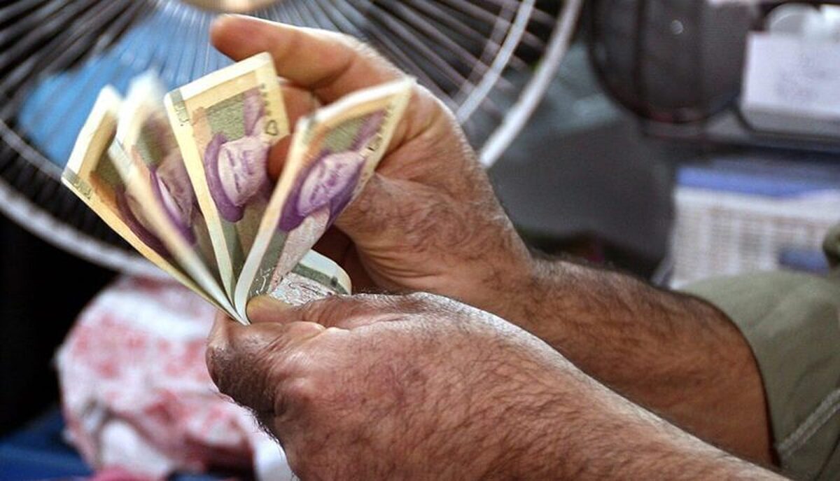 کارگران امسال چقدر عیدی میگیرند؟ کارگران امسال چقدر عیدی میگیرند؟