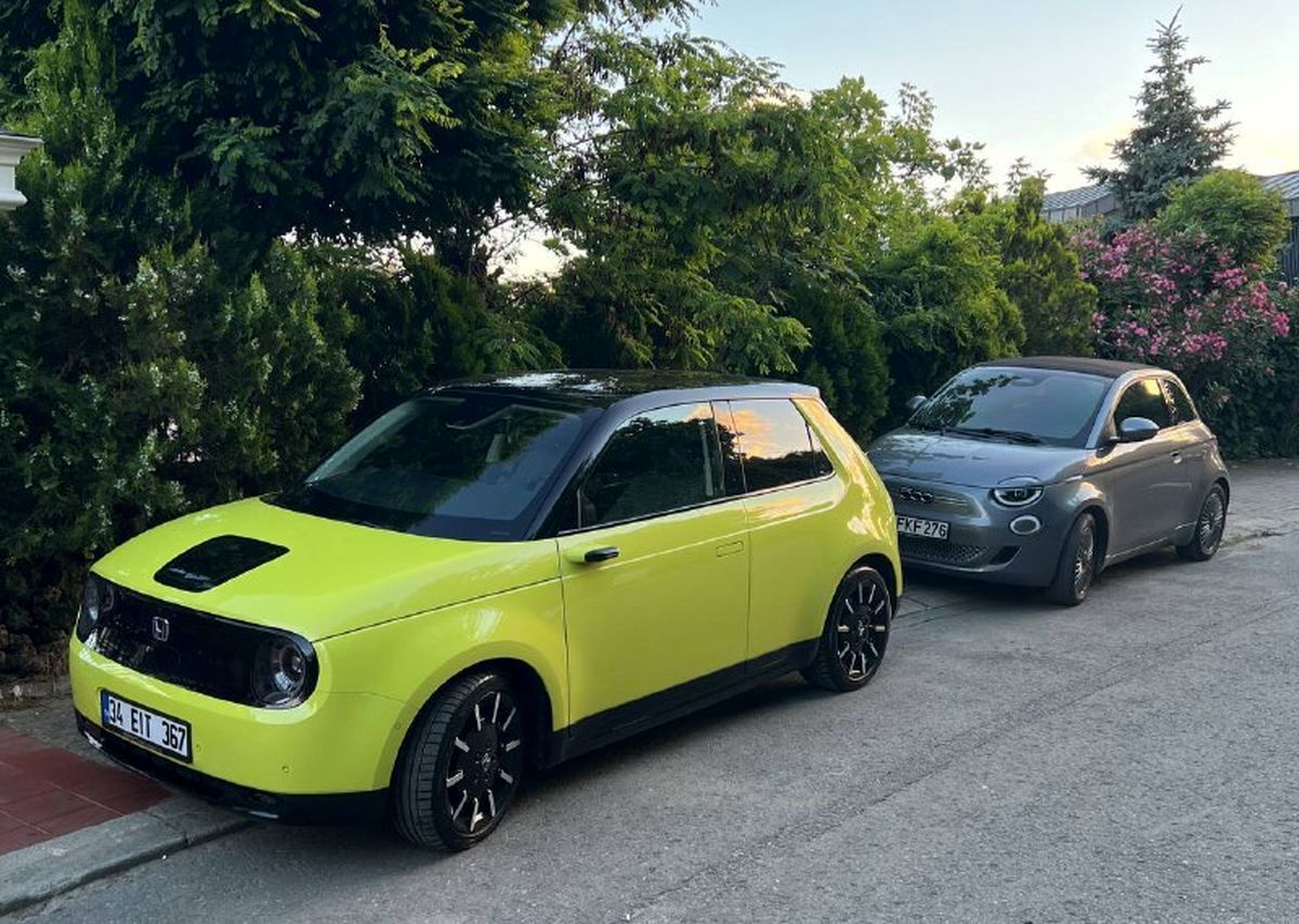 امیر تتلو سوار چه خودرویی می شود؟/عکس امیر تتلو سوار چه خودرویی می شود؟/عکس