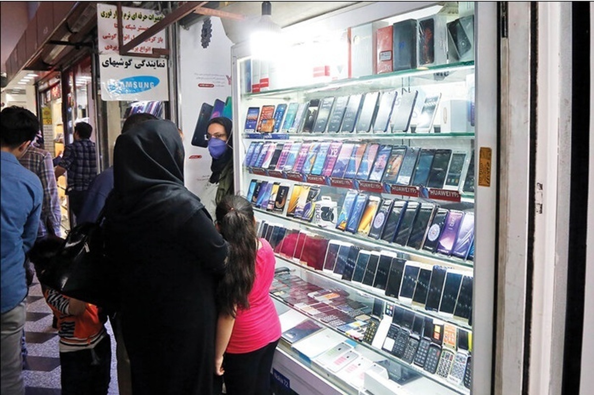 قیمت گوشیهای سامسونگ، شیائومی و آیفون امروز پنجشنبه ۹ آذر ۱۴۰۲ قیمت گوشیهای سامسونگ، شیائومی و آیفون امروز پنجشنبه ۹ آذر ۱۴۰۲