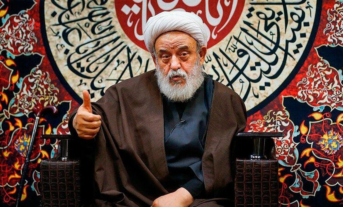شیخ محبوب این روزها فکر زنان بدکاره شهر ما است شیخ محبوب این روزها فکر زنان بدکاره شهر ما است