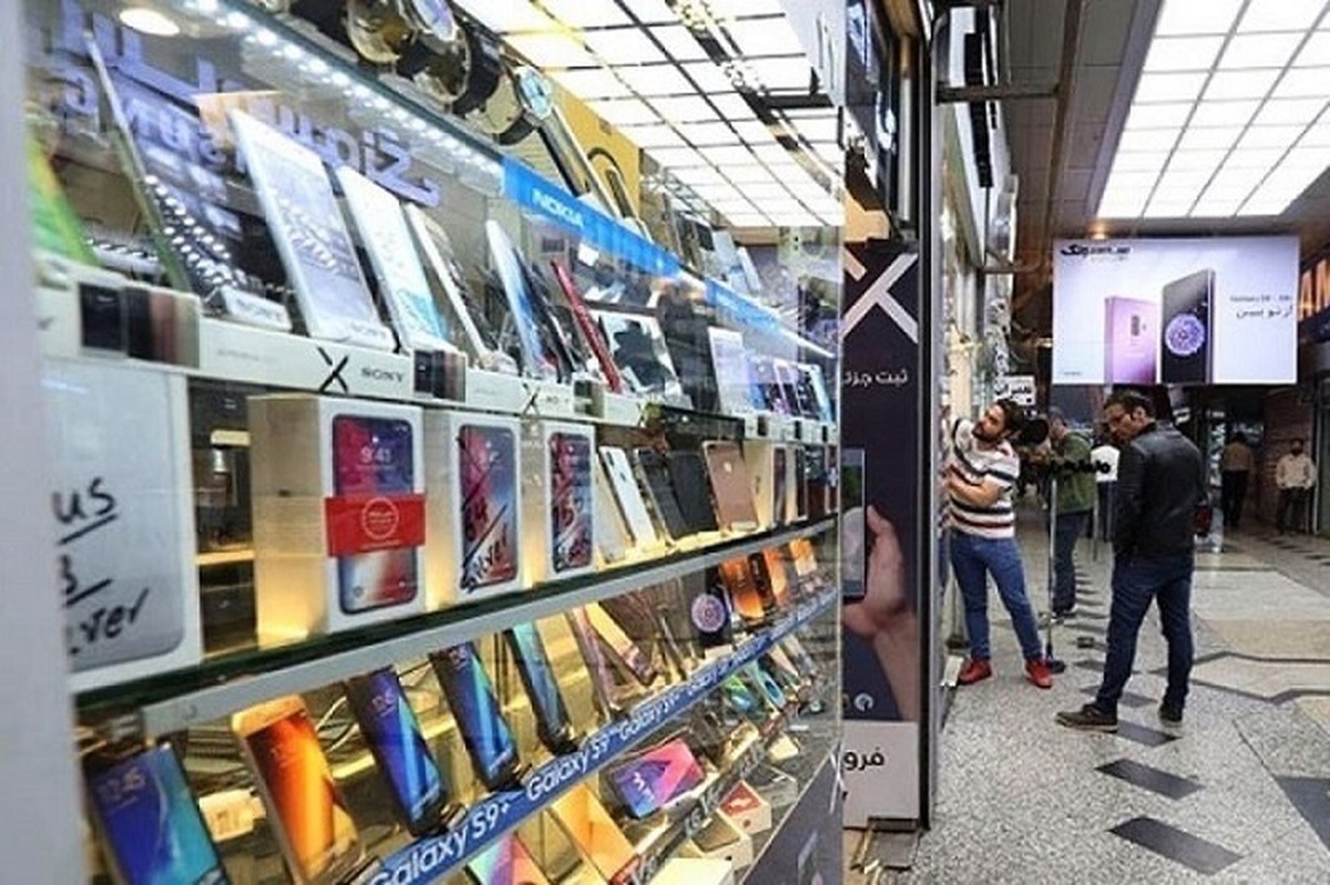 قیمت گوشی سامسونگ، شیائومی و آیفون ۱۵ فروردین ۱۴۰۳/ پرفروشترین گوشی بازار چند؟ قیمت گوشی سامسونگ، شیائومی و آیفون ۱۵ فروردین ۱۴۰۳/ پرفروشترین گوشی بازار چند؟