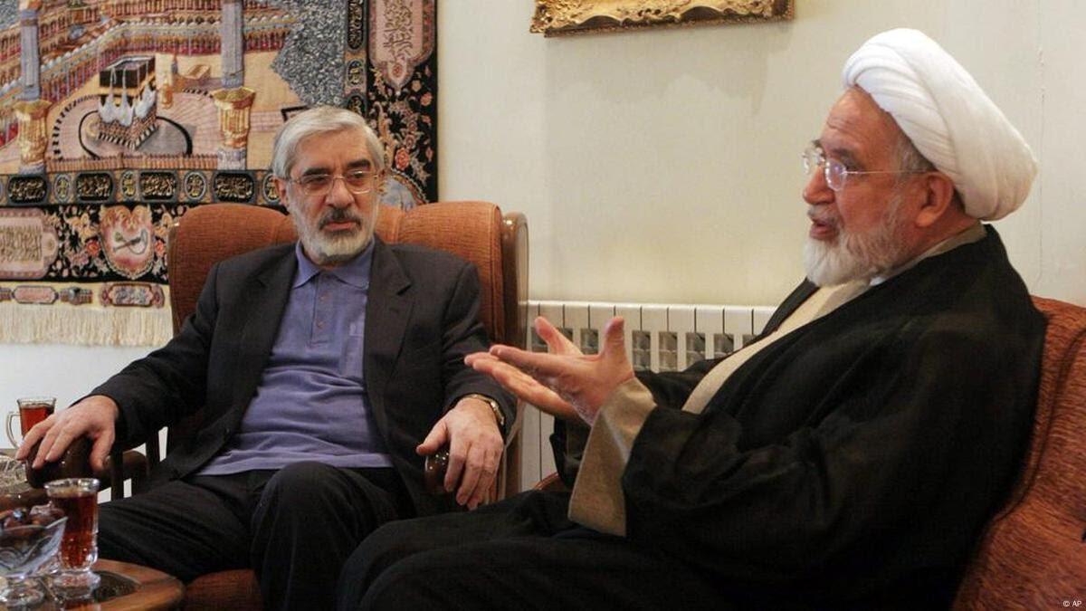 دستور محمود احمدی نژاد درباره کروبی، موسوی و خاتمی، خبر بزنید از کشور متواری شدند دستور محمود احمدی نژاد درباره کروبی، موسوی و خاتمی، خبر بزنید از کشور متواری شدند