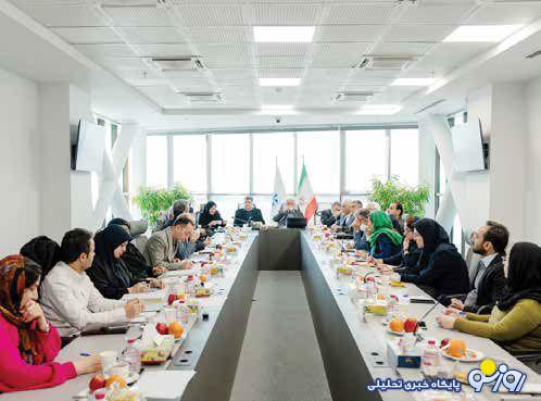 پای تامین اجتماعی بر گلوی کسب و کارها پای تامین اجتماعی بر گلوی کسب و کارها