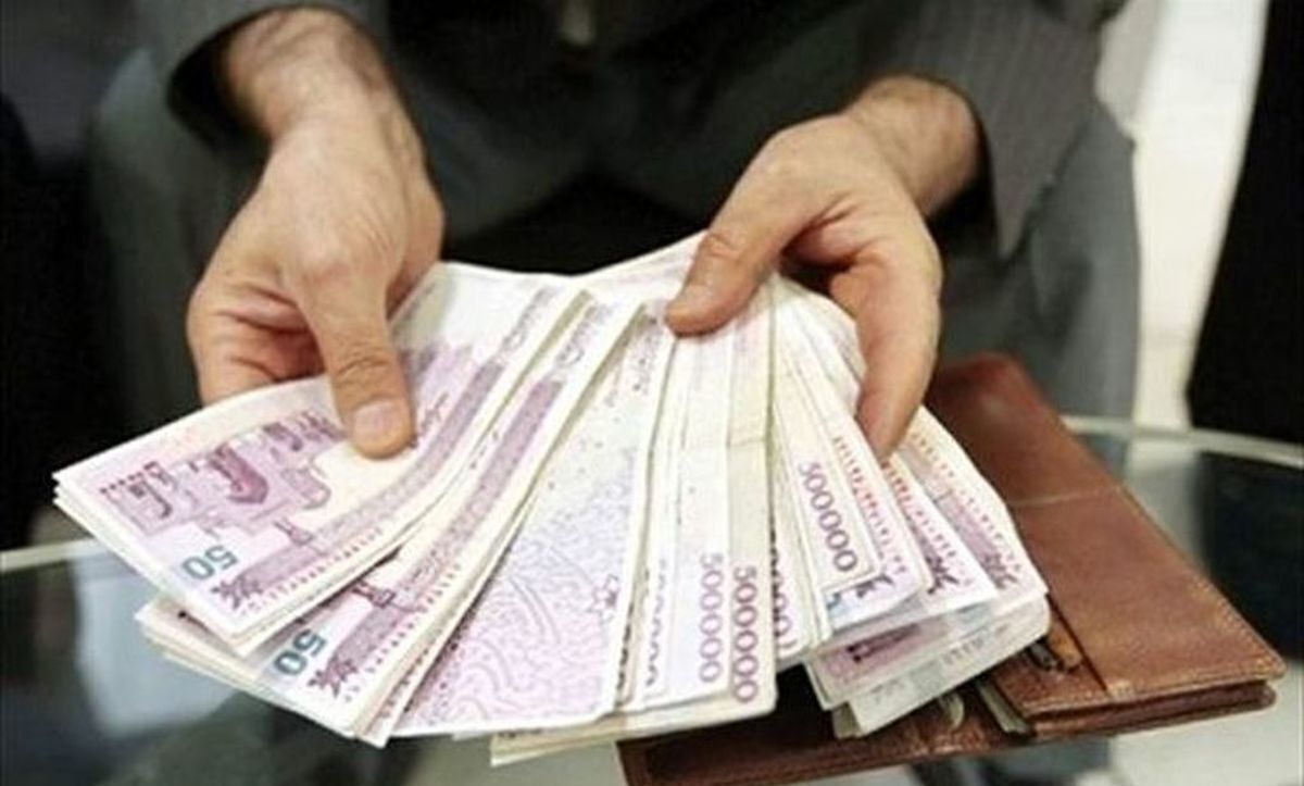 این بازنشستگان منتظر پاداش پایان خدمت باشند این بازنشستگان منتظر پاداش پایان خدمت باشند