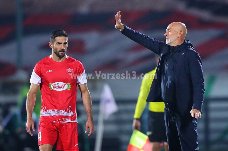 میلاد محمدی از النصر سرحالتر شد! میلاد محمدی از النصر سرحالتر شد!