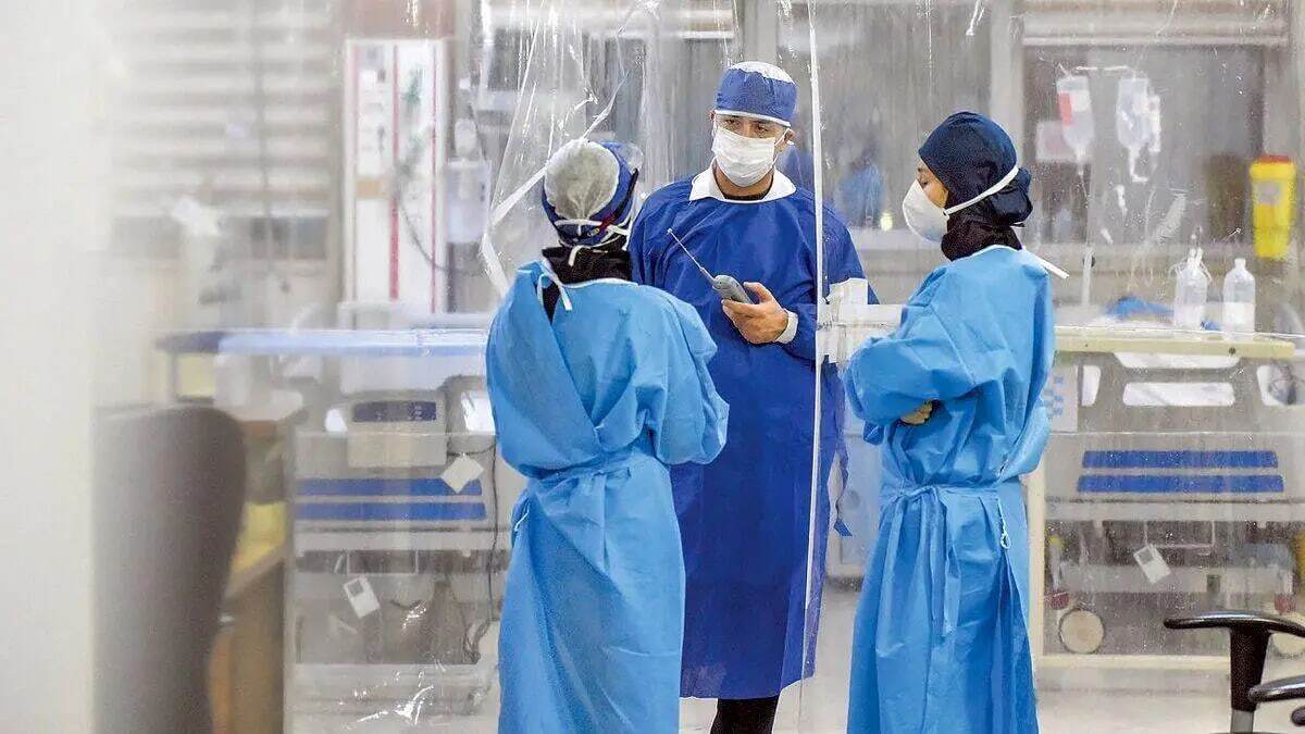 تجمع اعتراضی پرستاران به حقوق ناچیز و معوقات مزدی تجمع اعتراضی پرستاران به حقوق ناچیز و معوقات مزدی