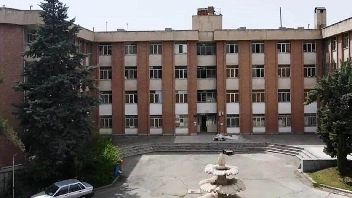 خودکشی دانشجوی کارشناسی ارشد در کوی دانشگاه تهران خودکشی دانشجوی کارشناسی ارشد در کوی دانشگاه تهران