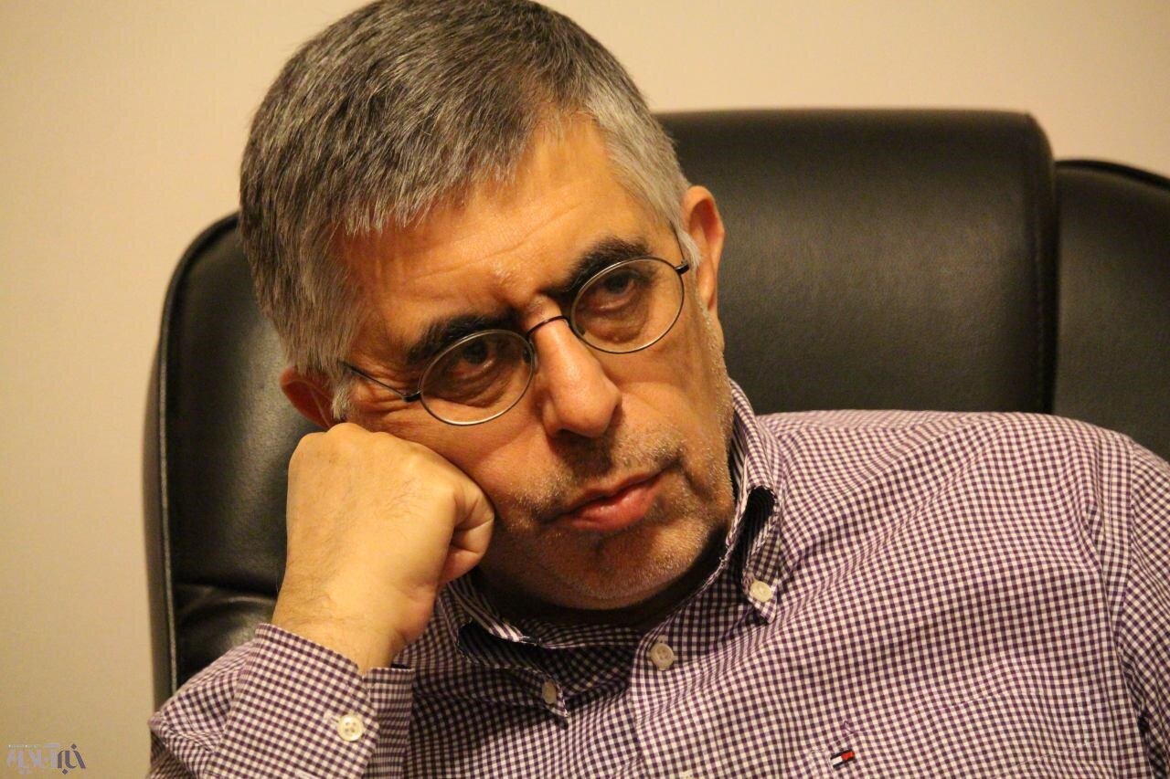 کرباسچی: خروجی این انتخابات یا لاریجانی است یا قالیباف /کاندیداتوری ۵ مقام دولتی آبروریزی است /نامزدی دو برادر خنده دار است