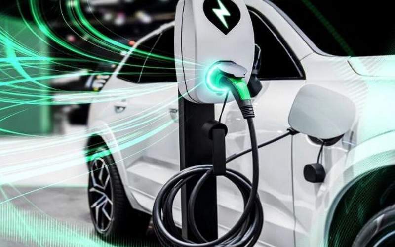 قیمت را بازار آزاد مشخص میکند؟ قیمت را بازار آزاد مشخص میکند؟