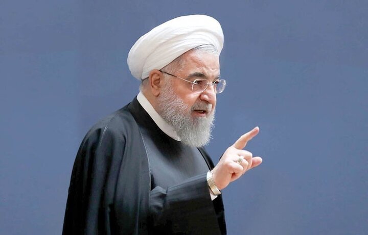 پیام حسن روحانی به مردم: به کسانی رأی ندهید که تحریم را برنمیدارند و شاید اسنپبک را به ارمغان بیاورند/ اگر شهامتش را دارند با خود من مناظره کنند پیام حسن روحانی به مردم: به کسانی رأی ندهید که تحریم را برنمیدارند و شاید اسنپبک را به ارمغان بیاورند/ اگر شهامتش را دارند با خود من مناظره کنند
