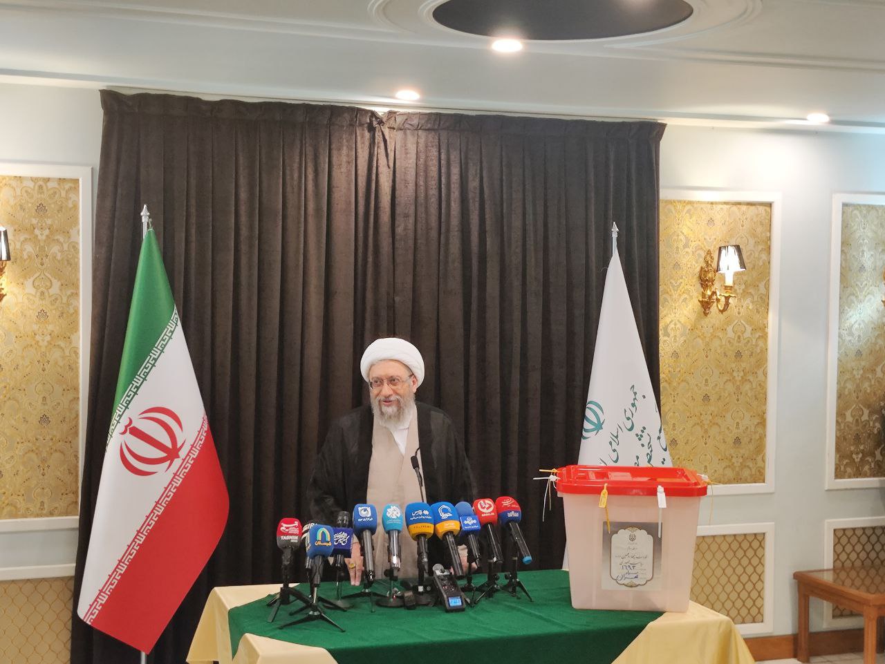 این چهرهها، رئیس جمهور خود را انتخاب کردند