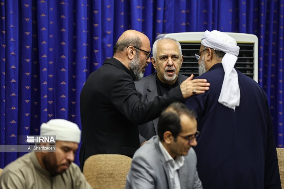 تصاویری معنادار از ظریف در نهاد ریاست جمهوری