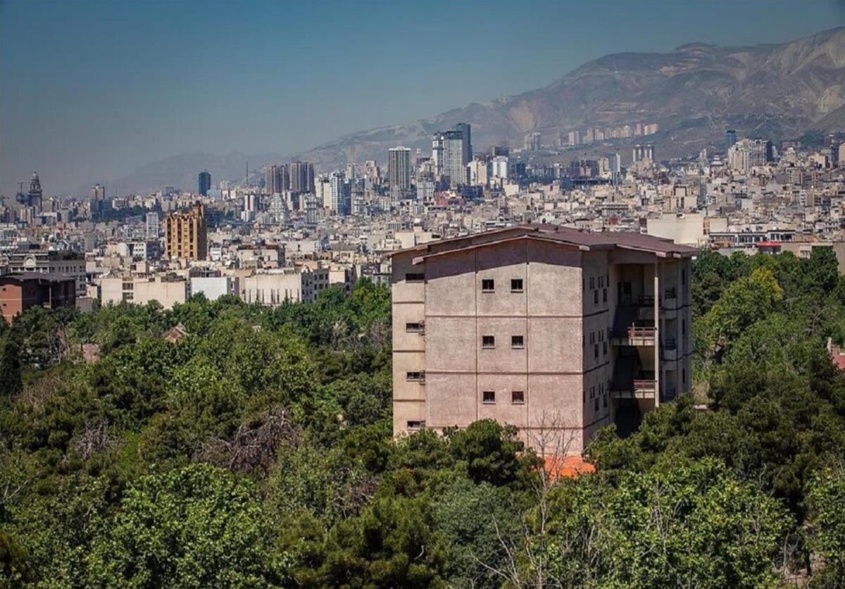 پادگان بزرگ پایتخت، پارک میشود