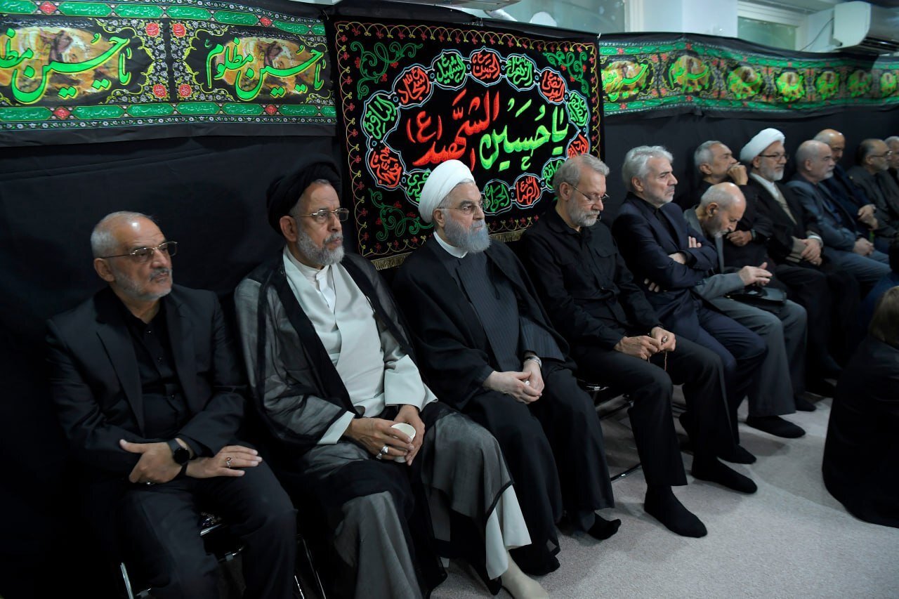 عزاداری شانهبهشانه حسن روحانی و علی لاریجانی