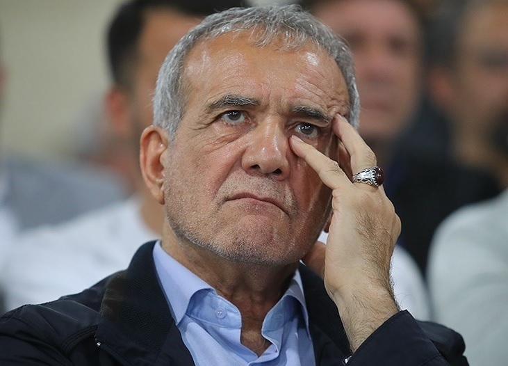 پزشکیان: نباید تصمیماتی گرفت که عده‌ای زیر بار فشار زندگی له شوند