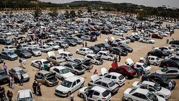 تکان شدید قیمتها در بازار خودرو/ آخرین قیمت پژو، سمند، شاهین، تارا و دنا + جدول تکان شدید قیمتها در بازار خودرو/ آخرین قیمت پژو، سمند، شاهین، تارا و دنا + جدول