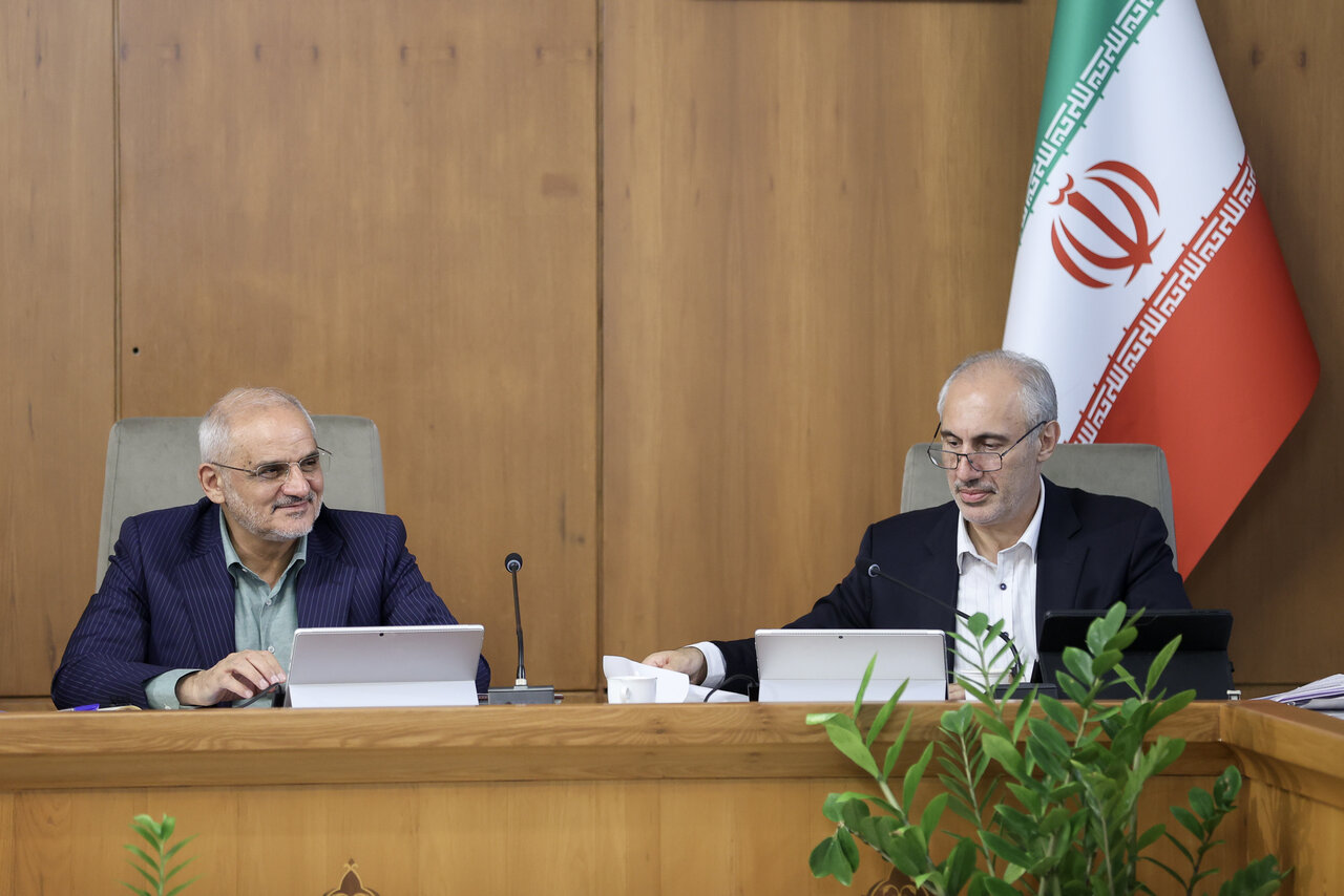 همنشینی وزرای پزشکیان و رئیسی در یک جلسه