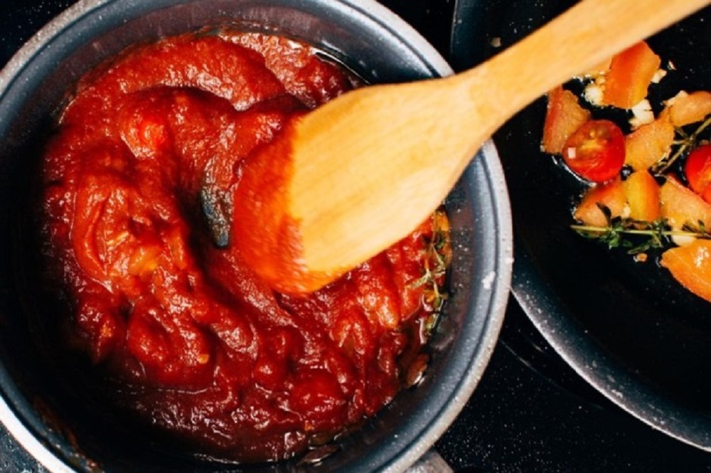 3 ترفند برای خوش رنگشدن خورشتهای مامانپز