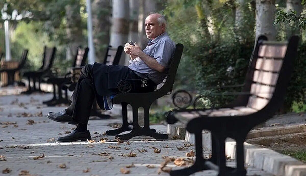 درخواست فوری بازنشستگان از رئیس سازمان برنامه و بودجه درخواست فوری بازنشستگان از رئیس سازمان برنامه و بودجه