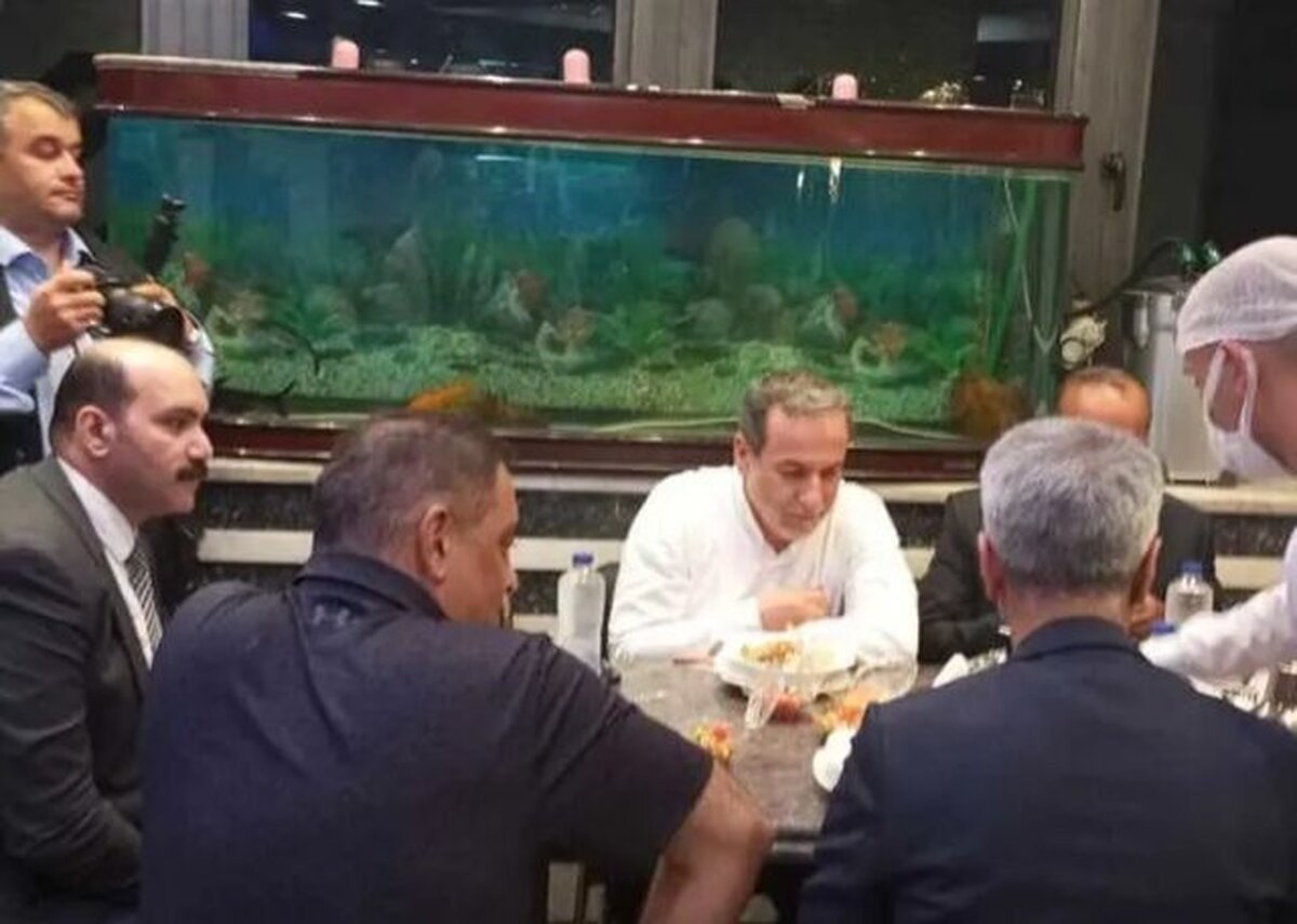 حرکت متفاوت عراقچی، دل مصریها را برد