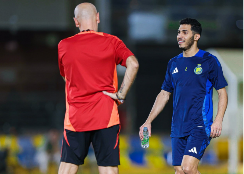 مدافع ملیپوش و مصدوم النصر به استقلال رسید مدافع ملیپوش و مصدوم النصر به استقلال رسید