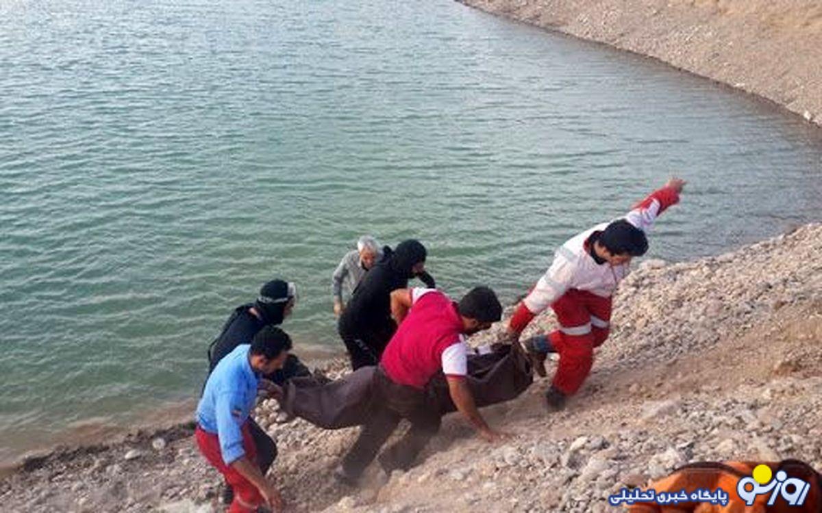 جنازه یک سرباز در مخزن سد مهاباد؛ ماجرا چیست؟ جنازه یک سرباز در مخزن سد مهاباد؛ ماجرا چیست؟