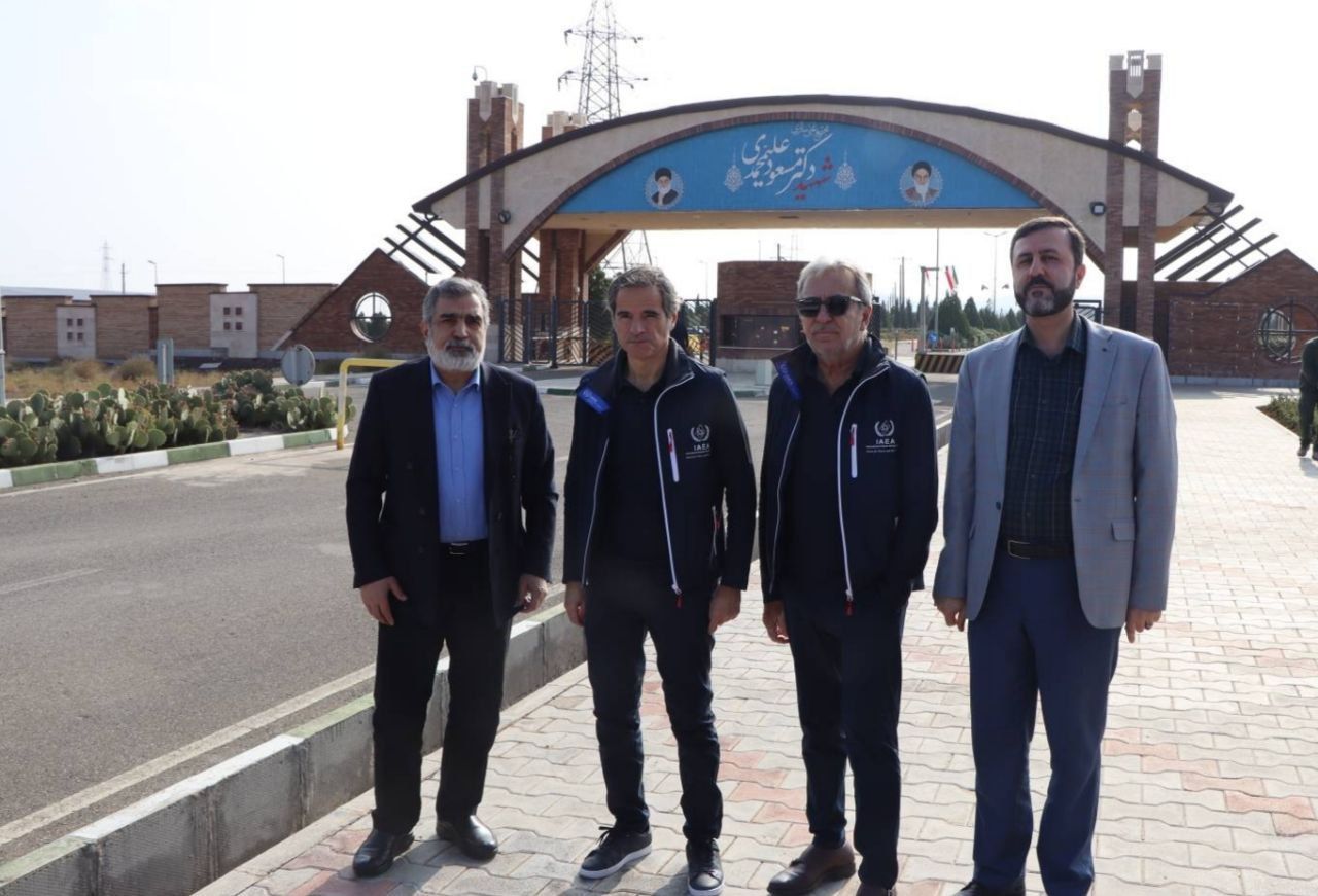 بازدید گروسی از سایتهای هستهای نطنز و فردو