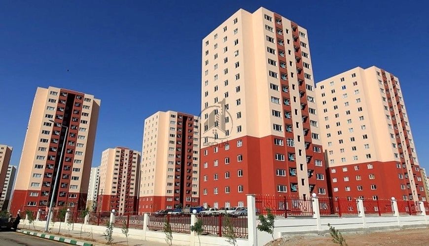 دولت گذشته مسکن مهر را بدون آب و برق به مردم تحویل داد! دولت گذشته مسکن مهر را بدون آب و برق به مردم تحویل داد!