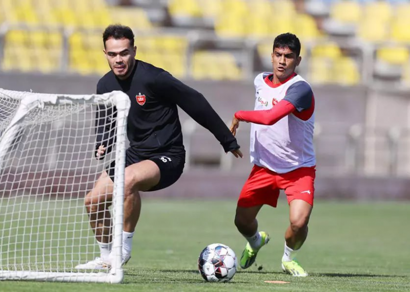 خبرخوش برای پرسپولیس: اورونوف برگشت خبرخوش برای پرسپولیس: اورونوف برگشت