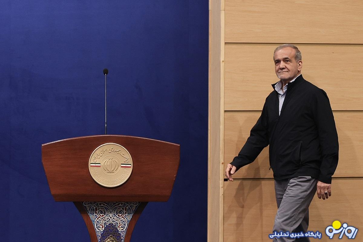 فشار تندروها براي زمينگير كردن  و ممانعت از تحقق وعدههای پزشکیان فشار تندروها براي زمينگير كردن  و ممانعت از تحقق وعدههای پزشکیان