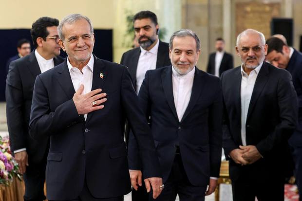 عراقچی+و+پزشکیان