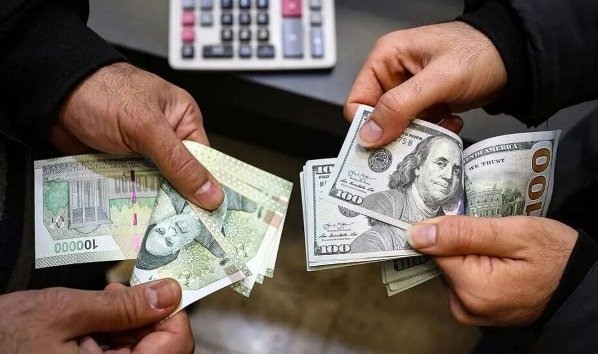 قیمت دلار پنجشنبه ۲۸ فروردین ۱۴۰۴؛ آماده برگشت به کانال ۸۵ هزار تومانی قیمت دلار پنجشنبه ۲۸ فروردین ۱۴۰۴؛ آماده برگشت به کانال ۸۵ هزار تومانی