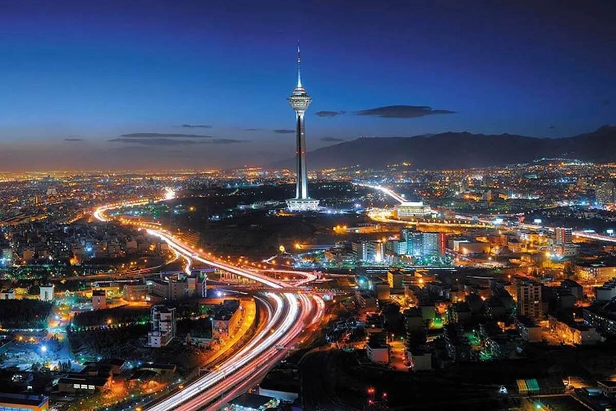 شنیده شدن صدای انفجار شبانه در اطراف برج میلاد/ ماجرا چیست؟ شنیده شدن صدای انفجار شبانه در اطراف برج میلاد/ ماجرا چیست؟