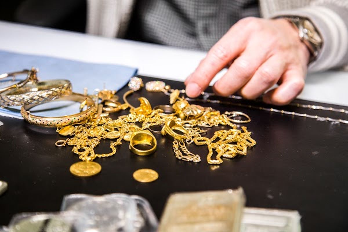 قیمت طلا ۱۸ عیار امروز ۱۵ اردیبهشت ۱۴۰۴؛ آپدیت لحظه‌ای