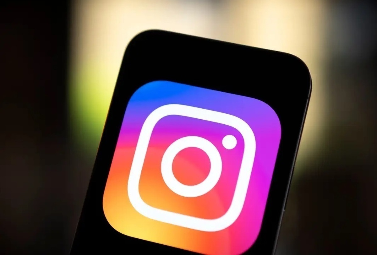 توقیف صفحه اینستاگرام بلاگر معروف از سوی دادستانی