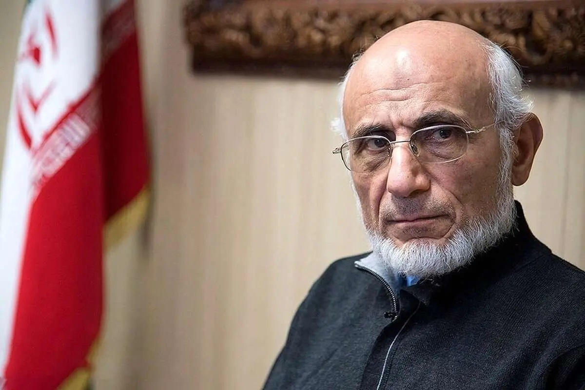 افشاگری میرسلیم علیه قالیباف؛ او از تخلفات و پشتپردههای نمایندگان آگاه است افشاگری میرسلیم علیه قالیباف؛ او از تخلفات و پشتپردههای نمایندگان آگاه است