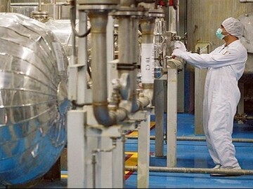 آژانس می گوید ایران می تواند ۱۰ بمب هسته ای تولید کند، پس عاقلانه نیست ترامپ چنین کشوری را تهدید کند/اگر مکانیسم ماشه فعال شود، ایران چه می کند؟ آژانس می گوید ایران می تواند ۱۰ بمب هسته ای تولید کند، پس عاقلانه نیست ترامپ چنین کشوری را تهدید کند/اگر مکانیسم ماشه فعال شود، ایران چه می کند؟