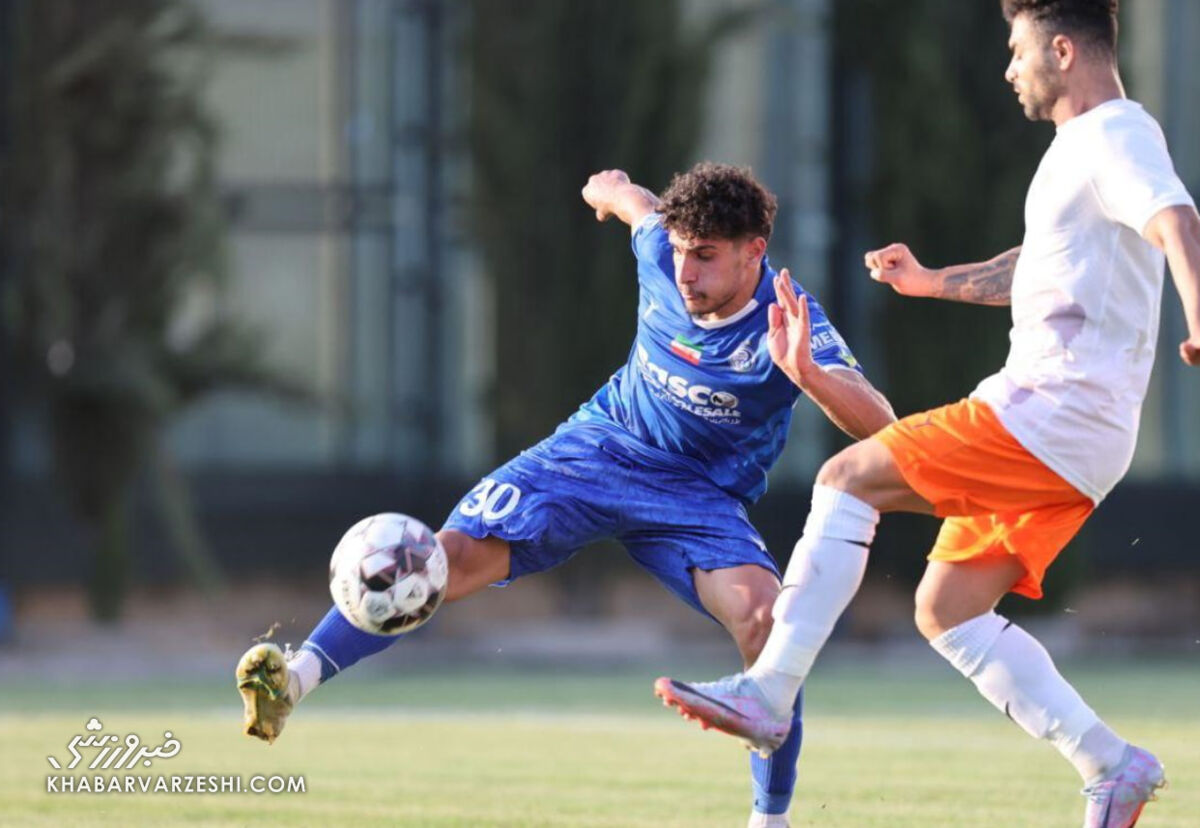 استقلال و ۳ مدافع بلاتکلیف؛ دو سامان و یک سهرابیان بدنبال کسر خدمت!