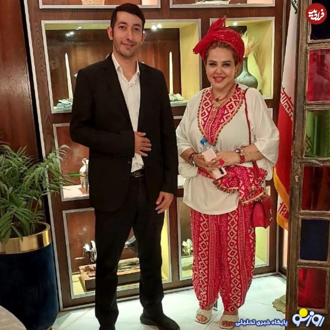 استایل تابستانی بازیگر خانم ۵۲ ساله با شلوار سندبادی استایل تابستانی بازیگر خانم ۵۲ ساله با شلوار سندبادی