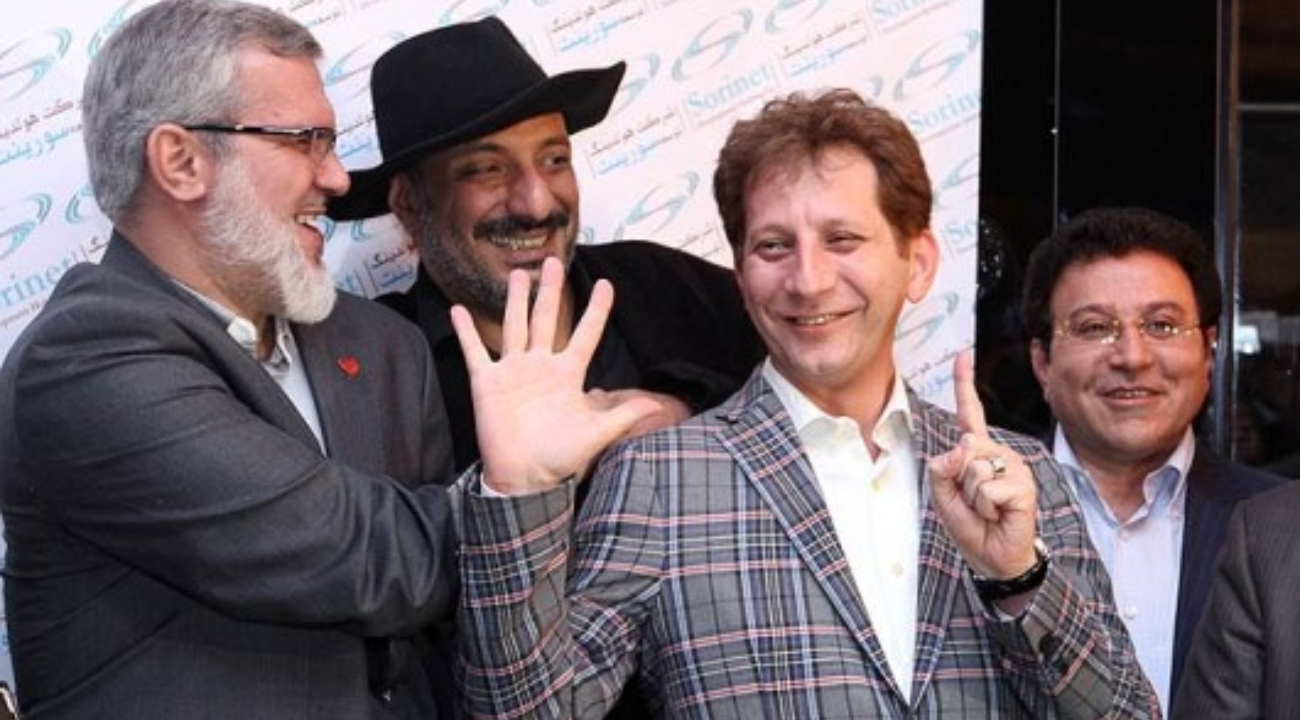 هجوم طرفداران پرسپولیس به صفحه بابک زنجانی؛ تیم ما را بخر!