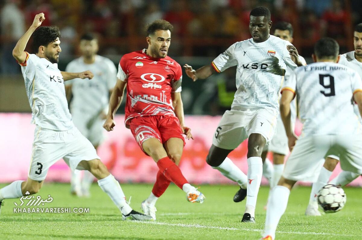 یک جابهجایی اجباری در ترکیب تیم پرسپولیس یک جابهجایی اجباری در ترکیب تیم پرسپولیس