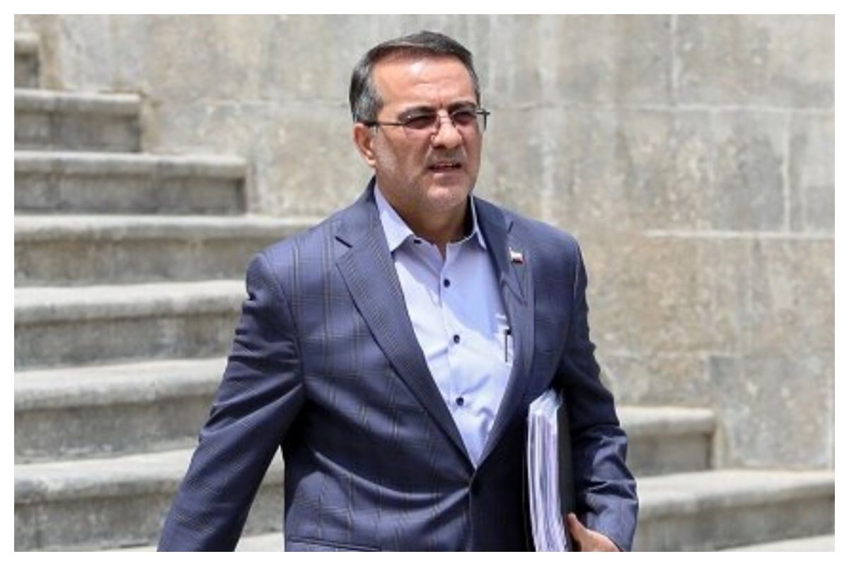 MixCollage-28-Aug-2025-10-30-PM-9527