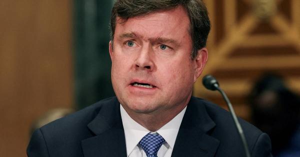 معاون وزیر خزانه‌داری آمریکا,ایران و آمریکا