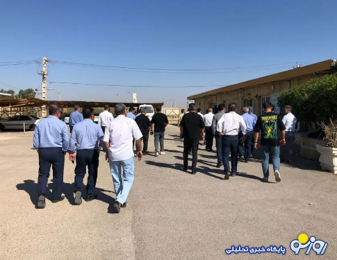 تجمع کارگران پایانه‌ها و مخازن پتروشیمی ماهشهر در اعتراض به اداره کار