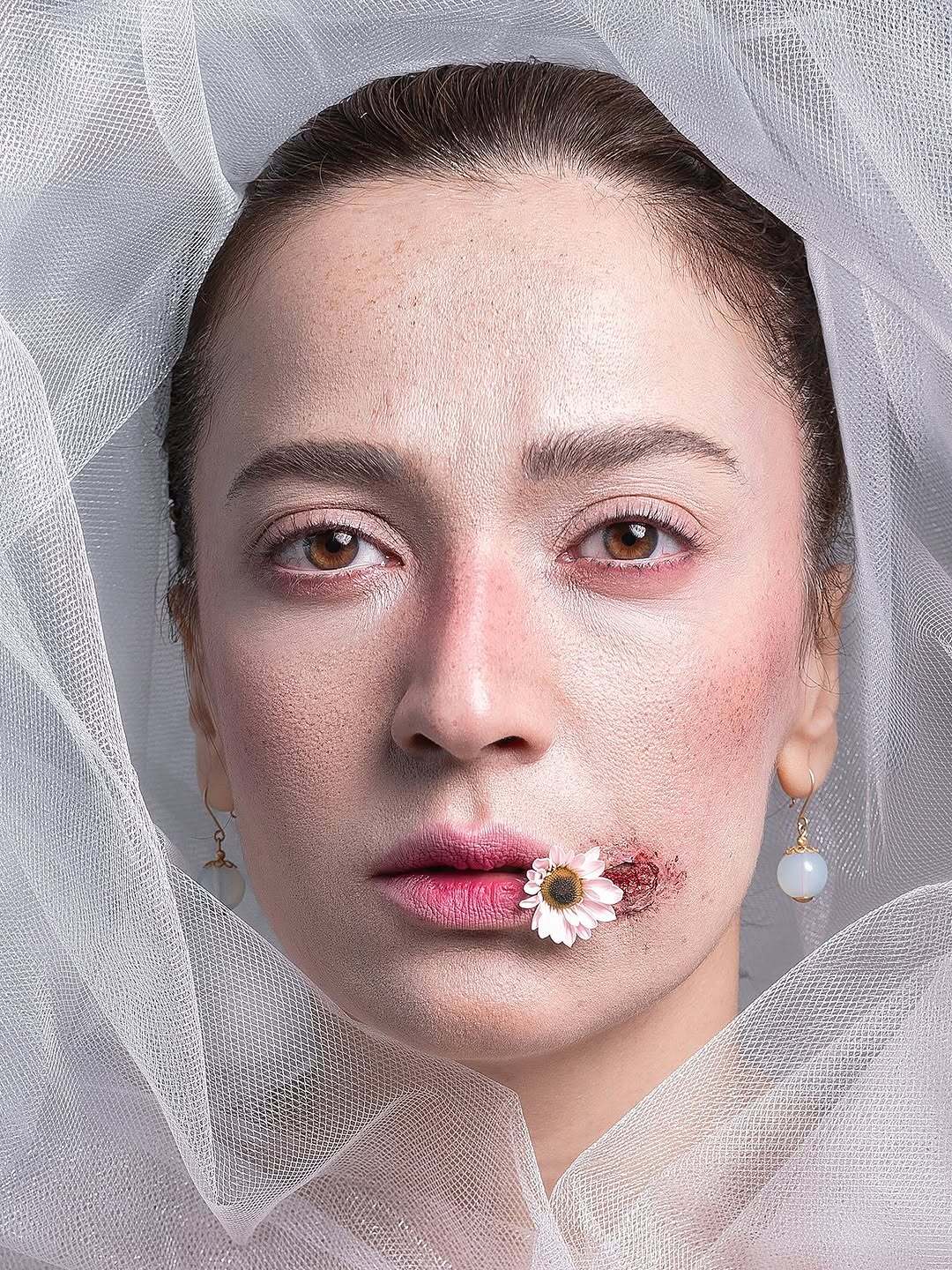 ژست هنری و عجیب الهام نامی