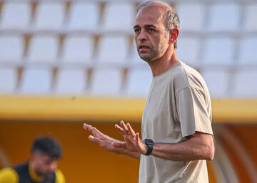 محرم هنوز از سپاهان راضی نیست محرم هنوز از سپاهان راضی نیست