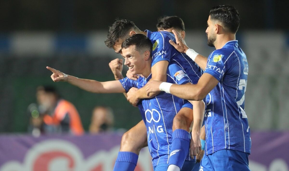 یک میلیون دلار برای چند ماه؛ یاسر آسانی برای استقلال ارزش داشت!