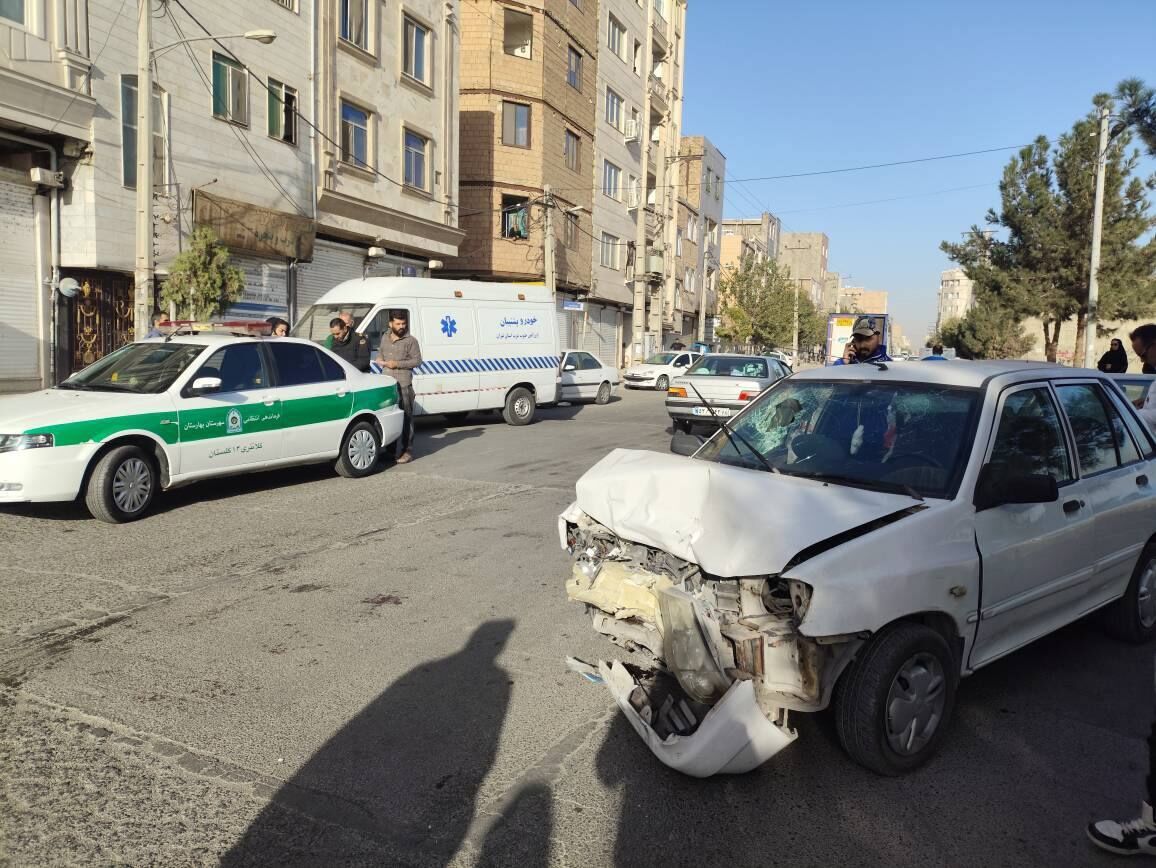 تصادف ۳ سرویس مدرسه تصادف ۳ سرویس مدرسه